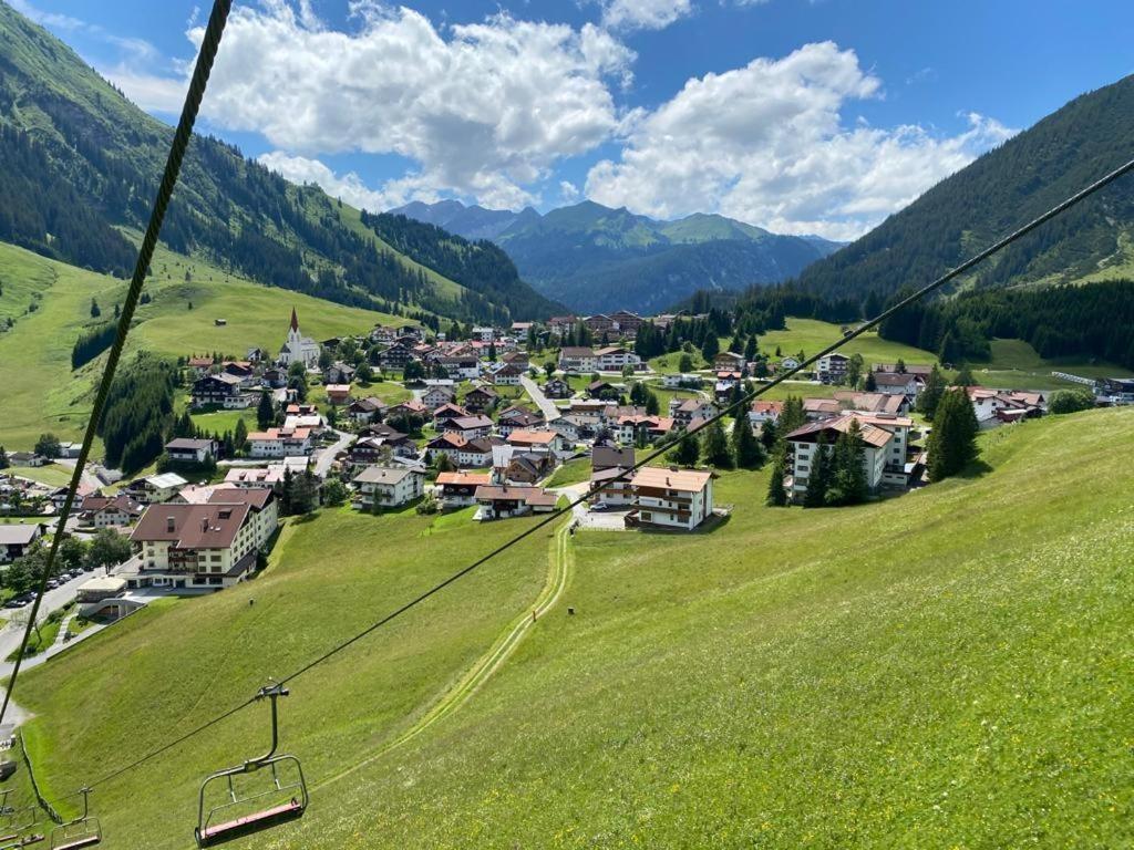 Chalet Zur Rose Apartment Berwang Luaran gambar