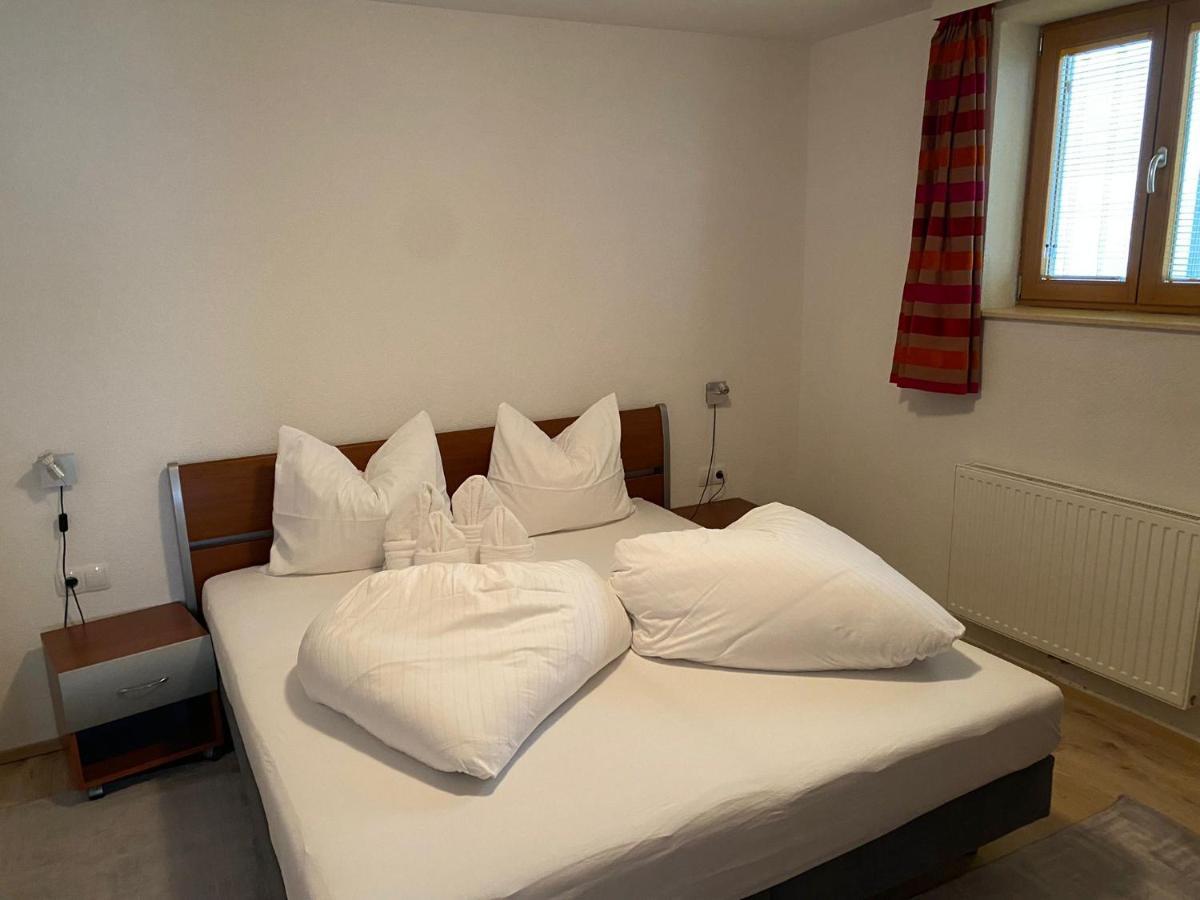 Chalet Zur Rose Apartment Berwang Luaran gambar